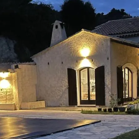 Monti Luxury With Pool Sleeps 6 *